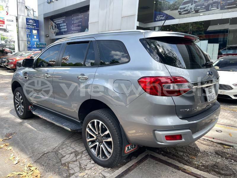 Big with watermark ford everest an giang huyen an phu 6330