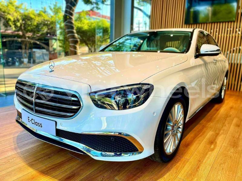 Big with watermark mercedes benz e class an giang huyen an phu 6356