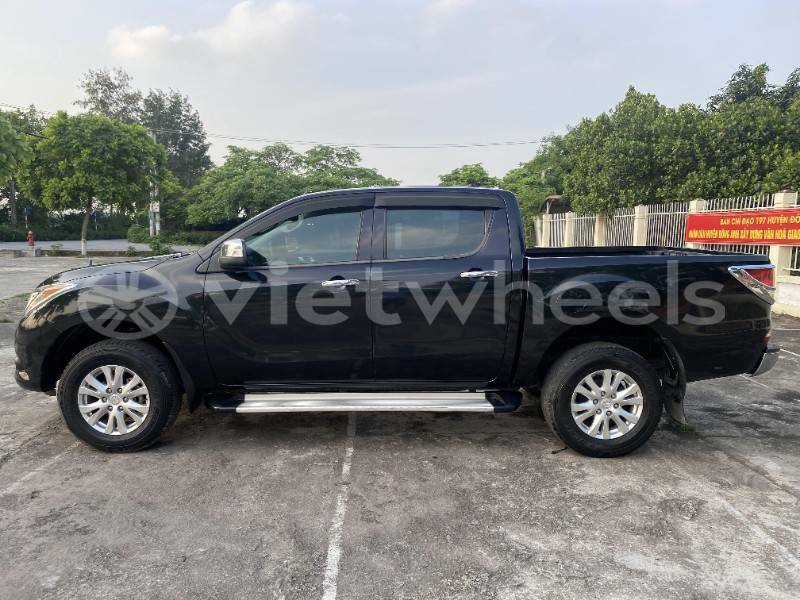 Big with watermark mazda bt 50 an giang huyen an phu 6386