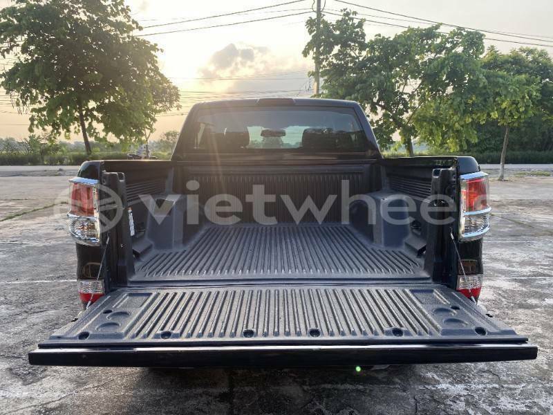 Big with watermark mazda bt 50 an giang huyen an phu 6386