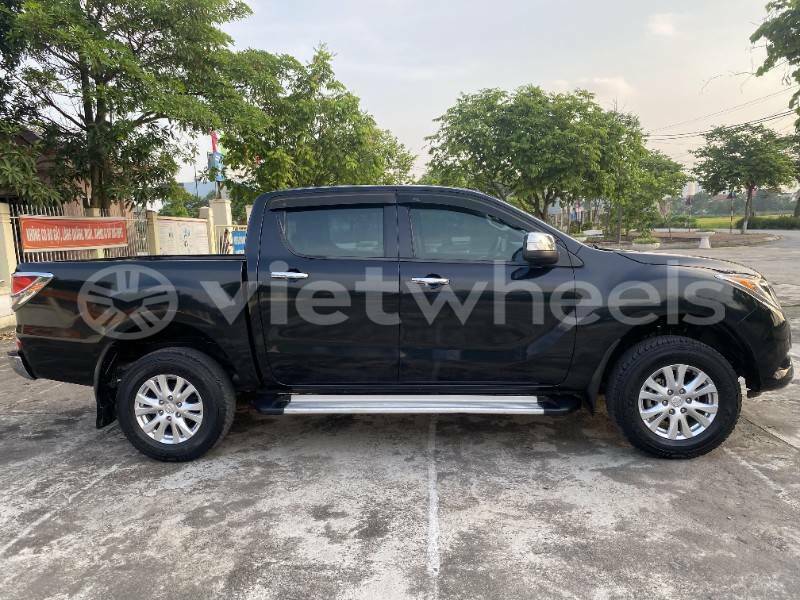 Big with watermark mazda bt 50 an giang huyen an phu 6386