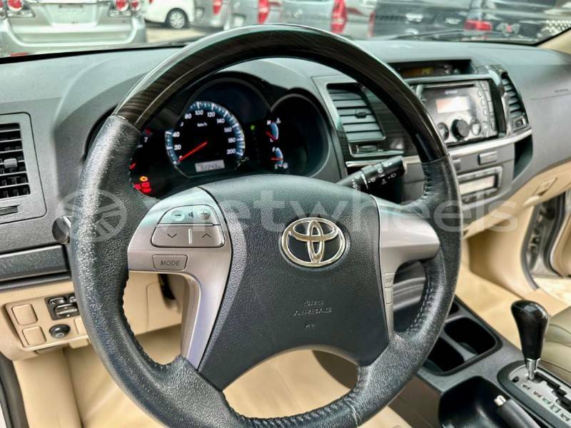 Big with watermark toyota fortuner an giang huyen an phu 6404