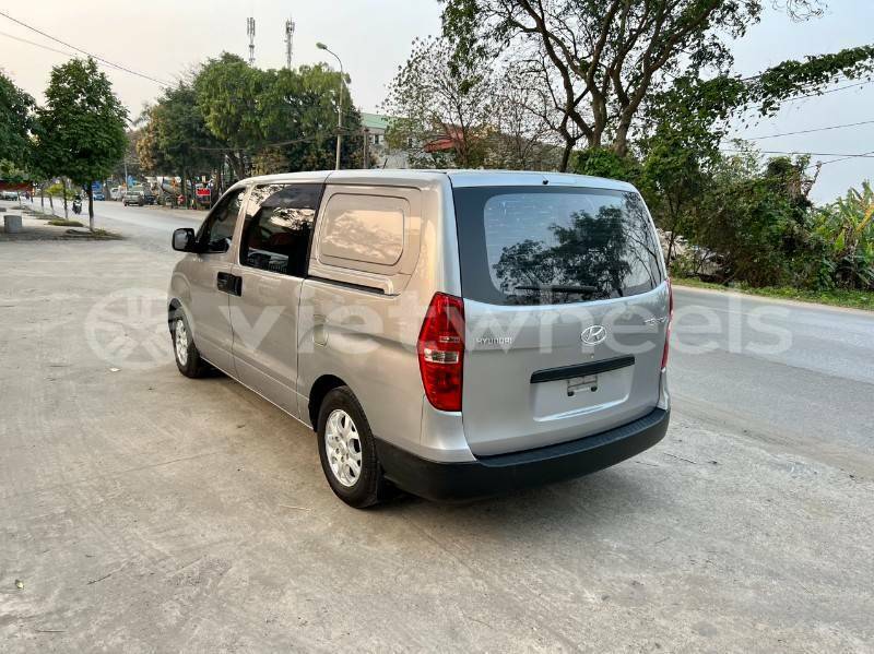 Big with watermark hyundai starex an giang huyen an phu 6414