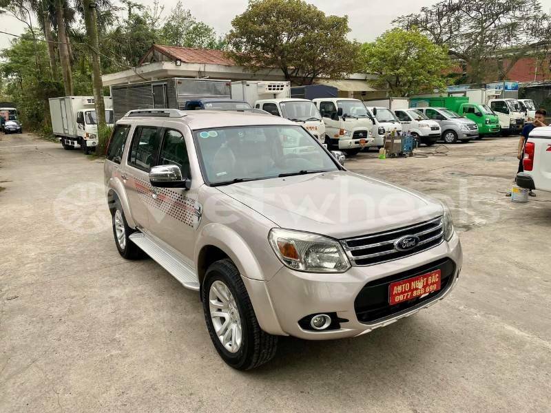 Big with watermark ford everest an giang huyen an phu 6425