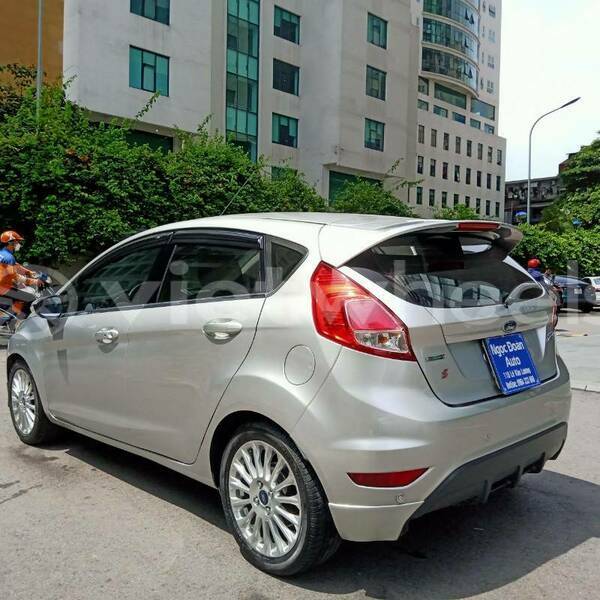 Big with watermark ford fiesta an giang huyen an phu 6432