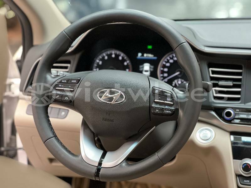 Big with watermark hyundai elantra an giang huyen an phu 6481