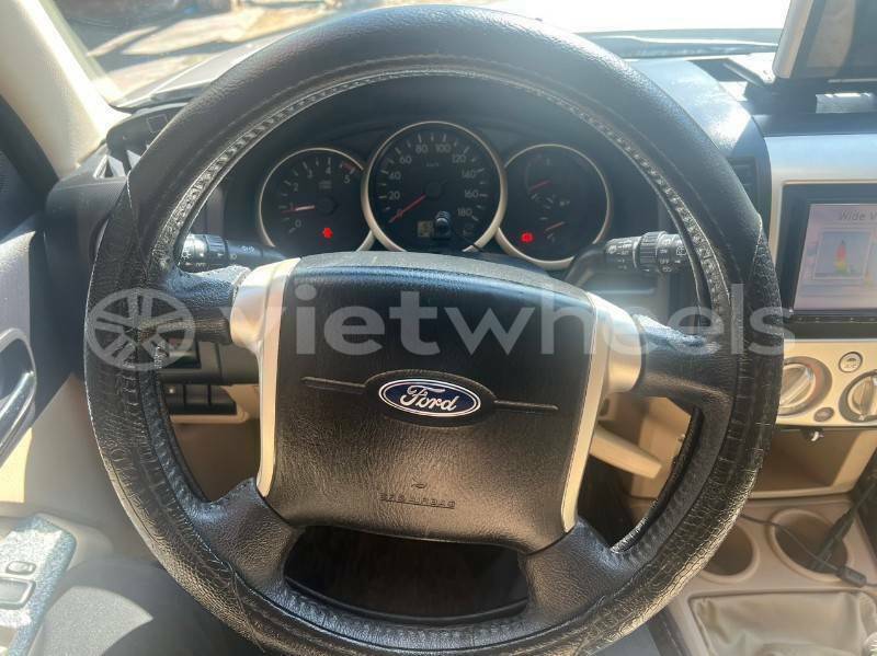 Big with watermark ford everest an giang huyen an phu 6482