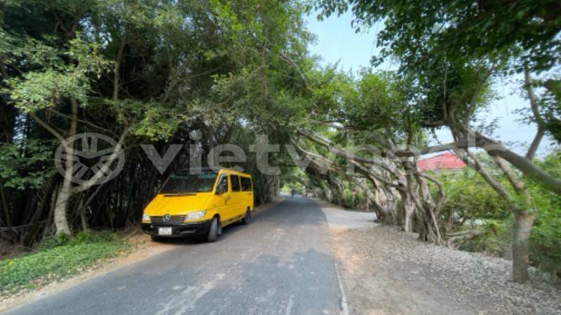 Big with watermark mercedes benz sprinter an giang huyen an phu 6510