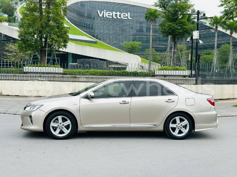 Big with watermark toyota camry an giang huyen an phu 6542