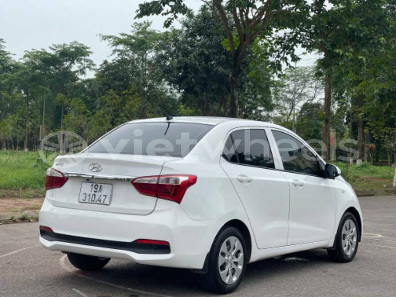 Big with watermark hyundai i10 an giang huyen an phu 6590