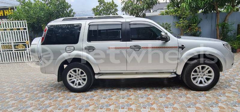 Big with watermark ford everest an giang huyen an phu 6595