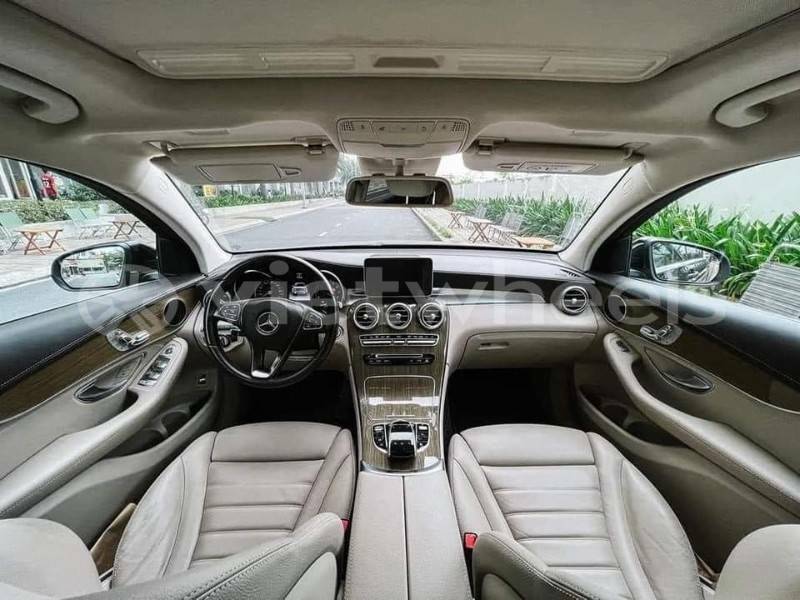 Big with watermark mercedes benz gl an giang huyen an phu 6601