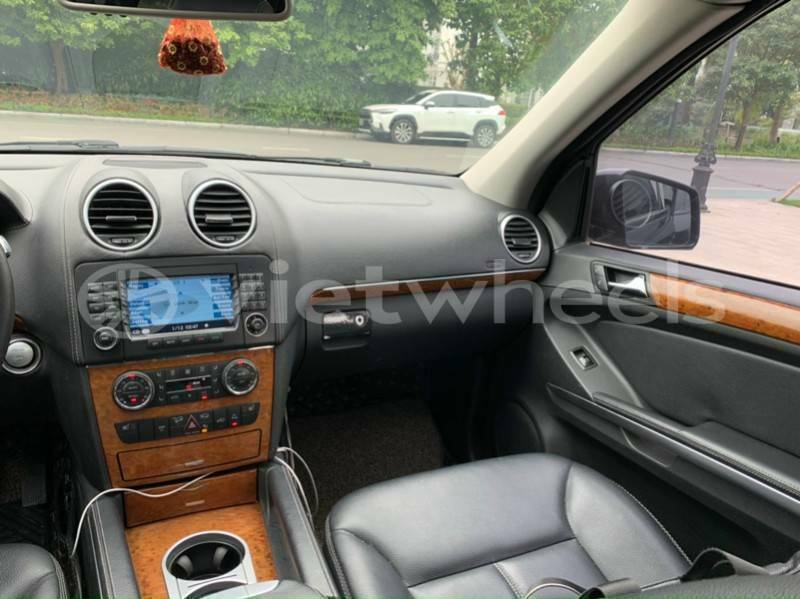 Big with watermark mercedes benz gl an giang huyen an phu 6610