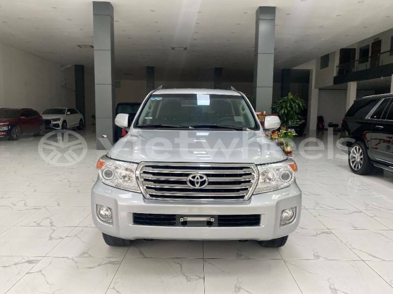 Big with watermark toyota land cruiser an giang huyen an phu 6668