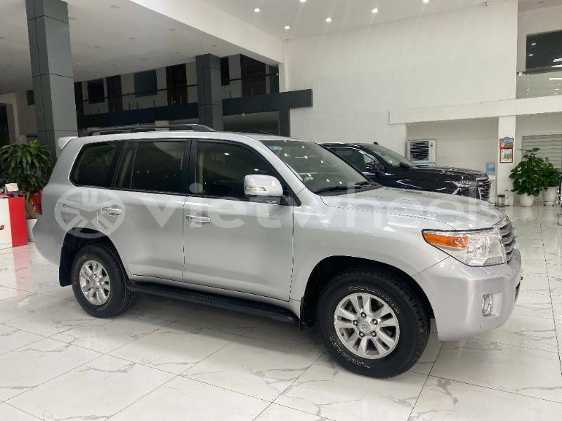 Big with watermark toyota land cruiser an giang huyen an phu 6668