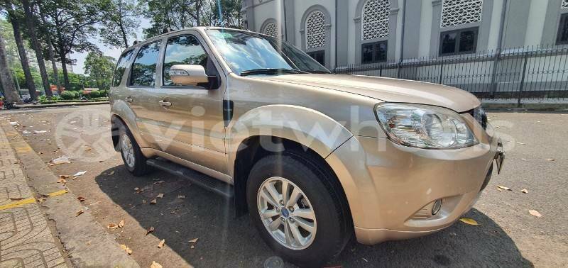 Big with watermark ford escape an giang huyen an phu 6728