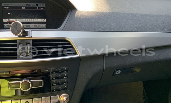 Buy Used Mercedes Benz C-Class Car Buy Used Mercedes Benz C-Class Car