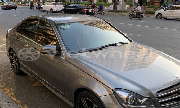 Buy Used Mercedes Benz C-Class Car Buy Used Mercedes Benz C-Class Car