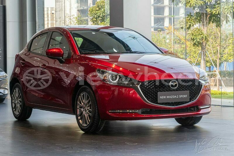 Big with watermark mazda 2 hanoi saigon 15177