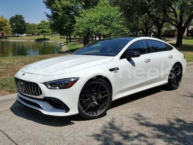 Big with watermark mercedes a35 amg 4matic hanoi saigon 15193