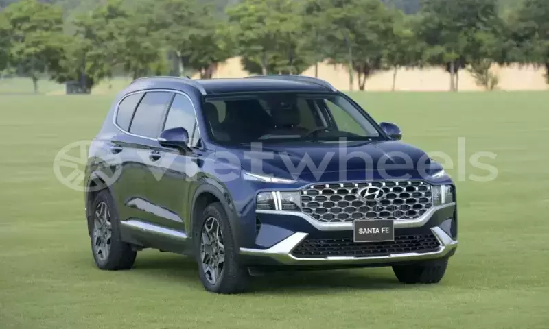 Big with watermark hyundai santa fe hanoi saigon 15221