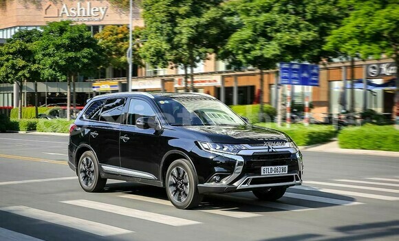 Buy Mới Mitsubishi Outlander Xe ô tô Buy Mới Mitsubishi Outlander Xe ô tô