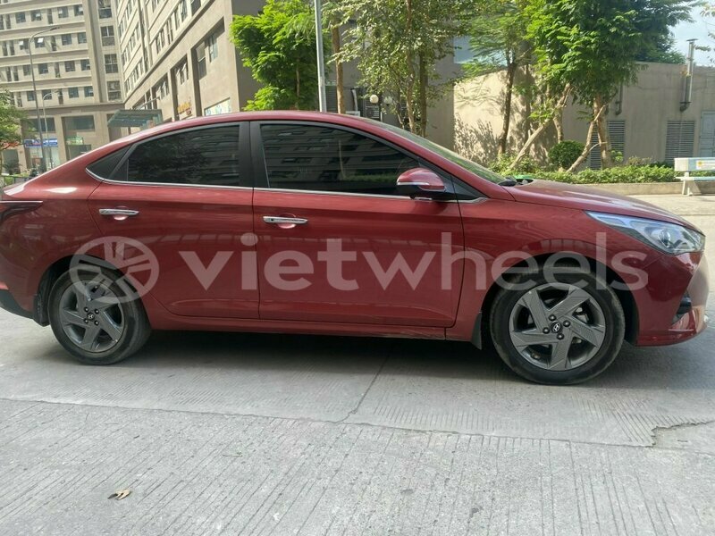 Big with watermark hyundai accent hanoi saigon 15253