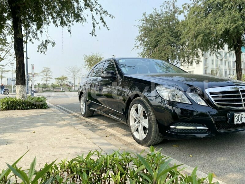 Big with watermark mercedes benz e class hanoi saigon 15259