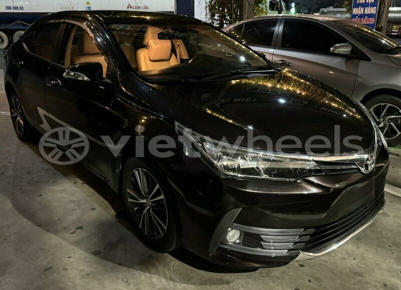 Big with watermark toyota altis hanoi saigon 15260