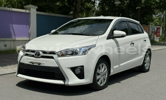 Buy Đã sử dụng Toyota Yaris Xe ô tô Buy Đã sử dụng Toyota Yaris Xe ô tô