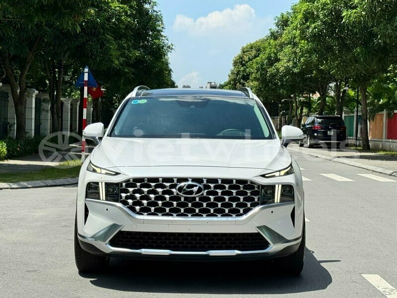 Big with watermark hyundai santa fe hanoi saigon 15270