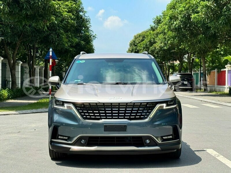 Big with watermark kia carnival hanoi saigon 15271