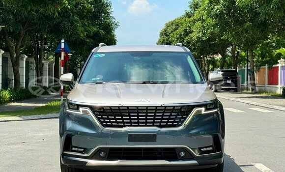 Buy Đã sử dụng Kia Carnival Xe ô tô