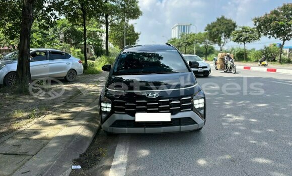 Buy Used Hyundai Stargazer Car