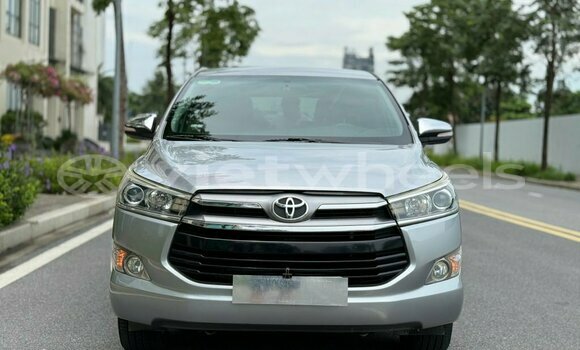 Buy Used Toyota Innova Car