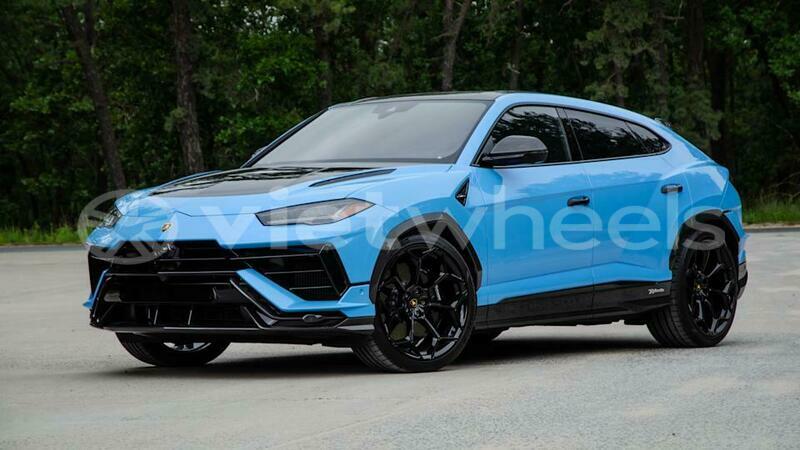 Big with watermark lamborghini urus hanoi saigon 16356