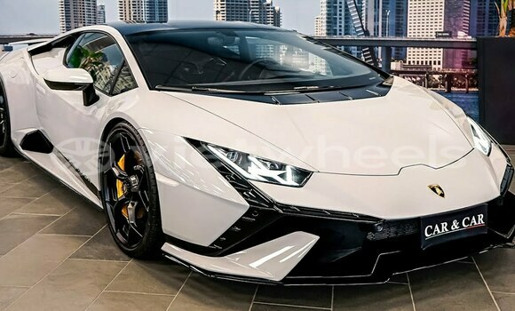 Buy Mới Lamborghini HURACAN Xe ô tô