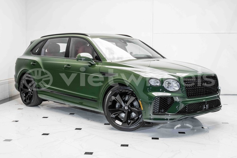 Big with watermark bentley bentayga hanoi saigon 16369