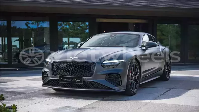 Big with watermark bentley continental hanoi saigon 16375