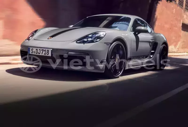 Big with watermark porsche 718 hanoi saigon 16379