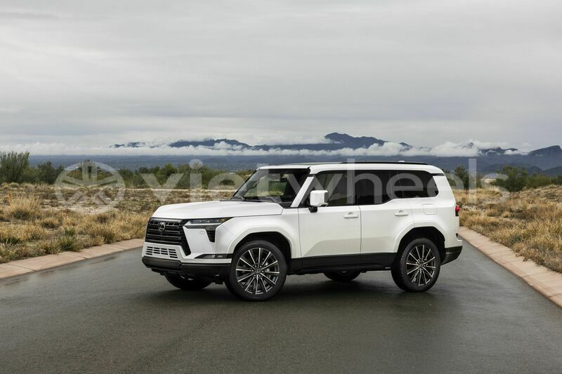 Big with watermark lexus gx series hanoi saigon 16425