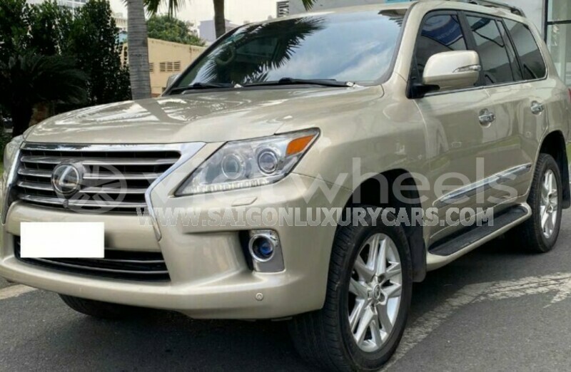 Big with watermark lexus lx570 hanoi saigon 16457