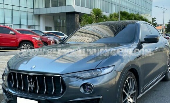 Buy Đã sử dụng Masarati Levante Xe ô tô
