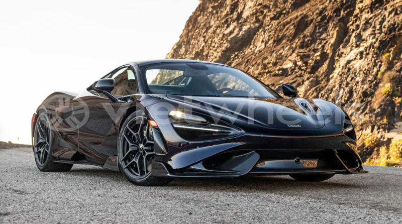 Big with watermark mclaren 765 hanoi saigon 16639