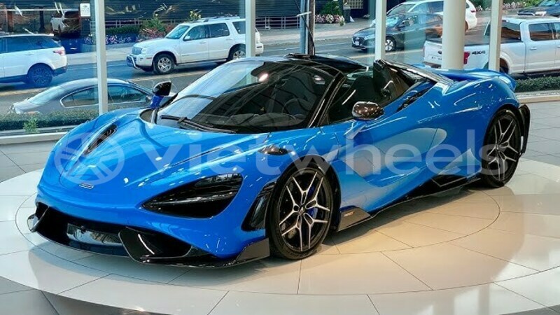 Big with watermark mclaren 765 hanoi saigon 16640