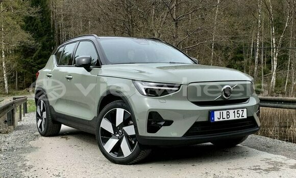Buy Mới Volvo XC40 Xe ô tô