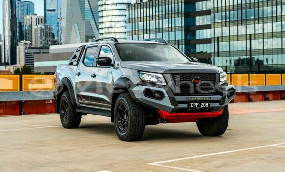 Buy Mới Nissan Navara Xe ô tô