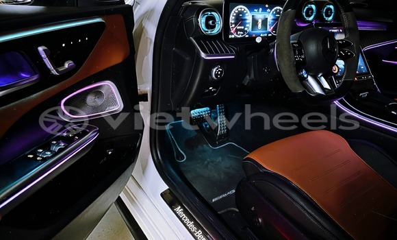 Buy Used Mercedes Benz C-Class Car Buy Used Mercedes Benz C-Class Car