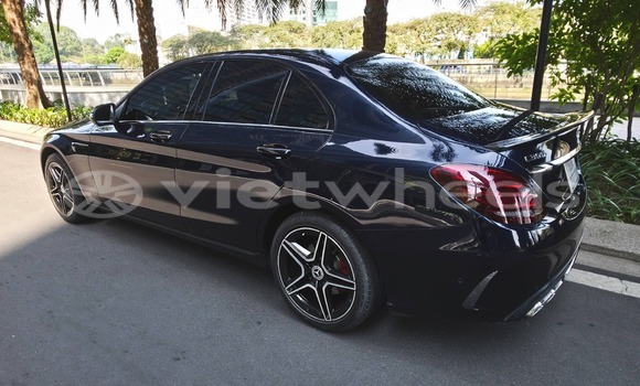 Buy Used Mercedes Benz C-Class Car Buy Used Mercedes Benz C-Class Car