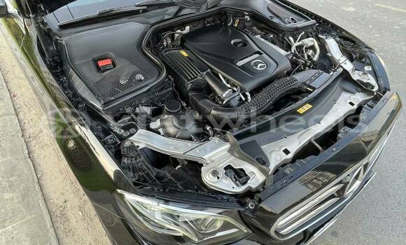 Mua Đã sử dụng Mercedes Benz E-Class Xe ô tô Mua Đã sử dụng Mercedes Benz E-Class Xe ô tô